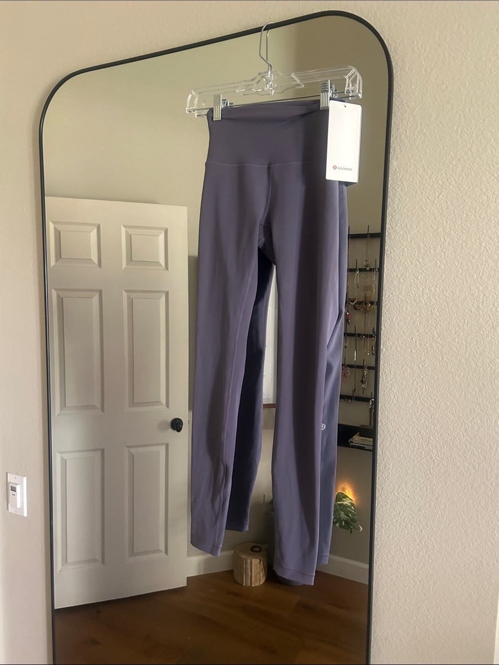 Lululemon Wonder Train High-Rise Lavender Gray Align Leggings/Tight size 4